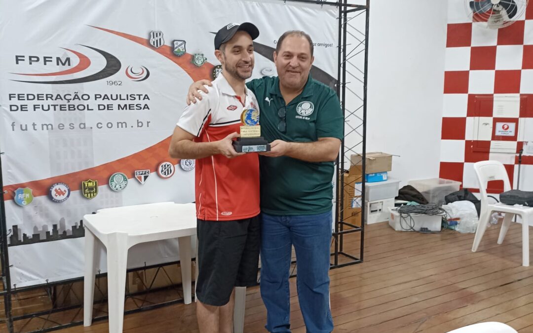 SOMOS “CAMPEÃO  MUNDIAL INDIVIDUAL” 12 Toques de FUTEBOL DE MESA